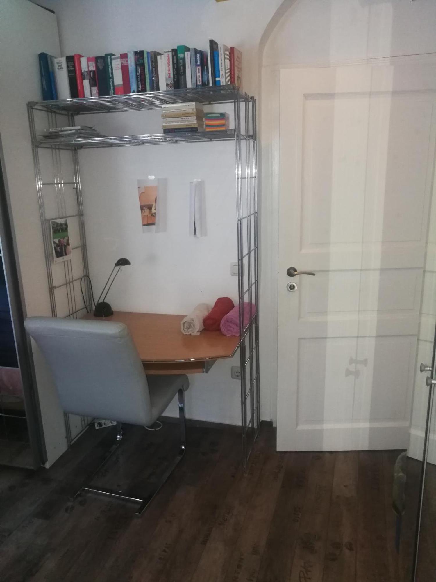 Homestay Wohlfuehloase - Zimmer, - Im Herzen Starnbergs *