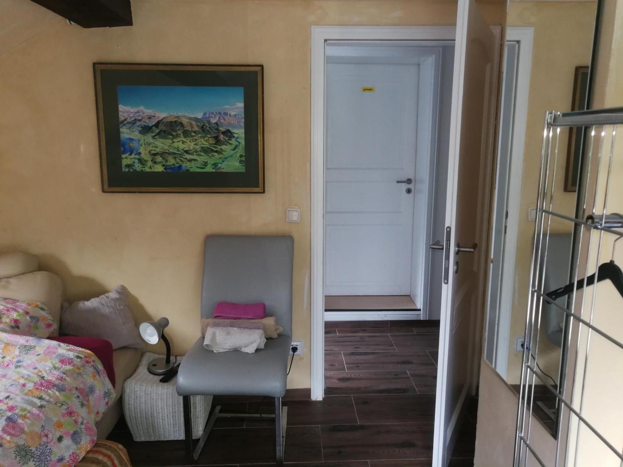 Wohlfuehloase - Zimmer, - Im Herzen Starnbergs