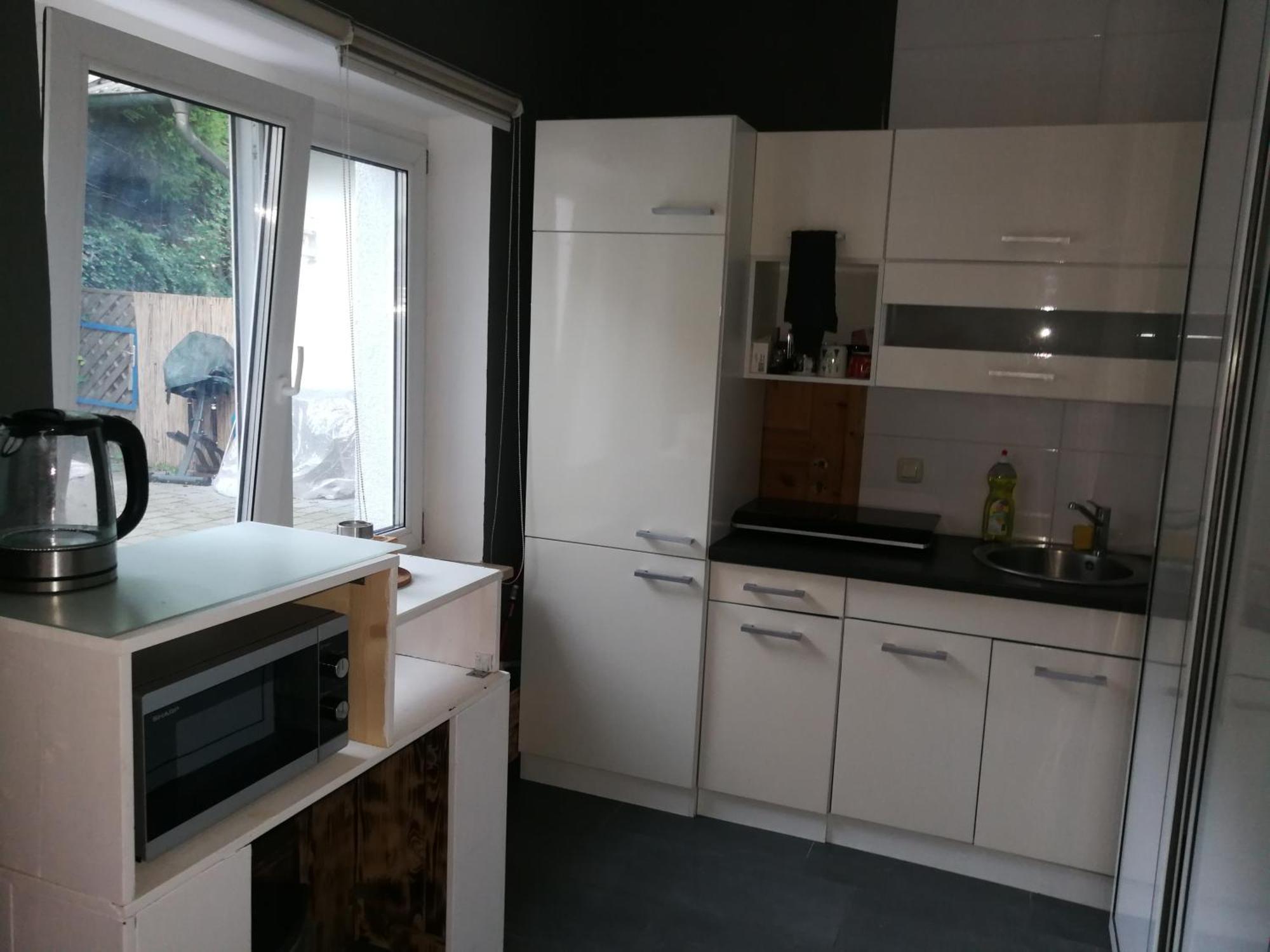 Homestay Wohlfuehloase - Zimmer, - Im Herzen Starnbergs *