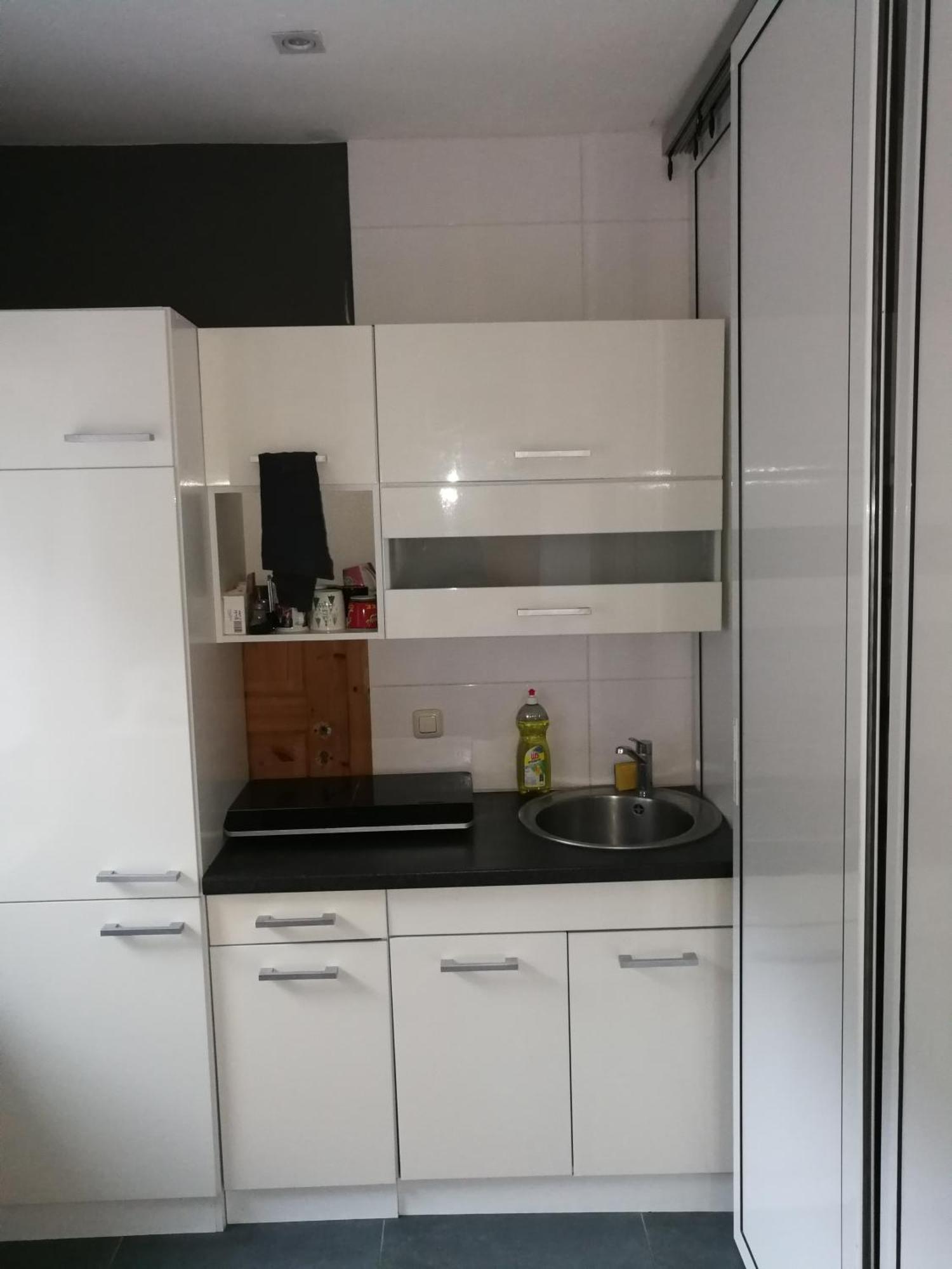 Homestay Wohlfuehloase - Zimmer, - Im Herzen Starnbergs *