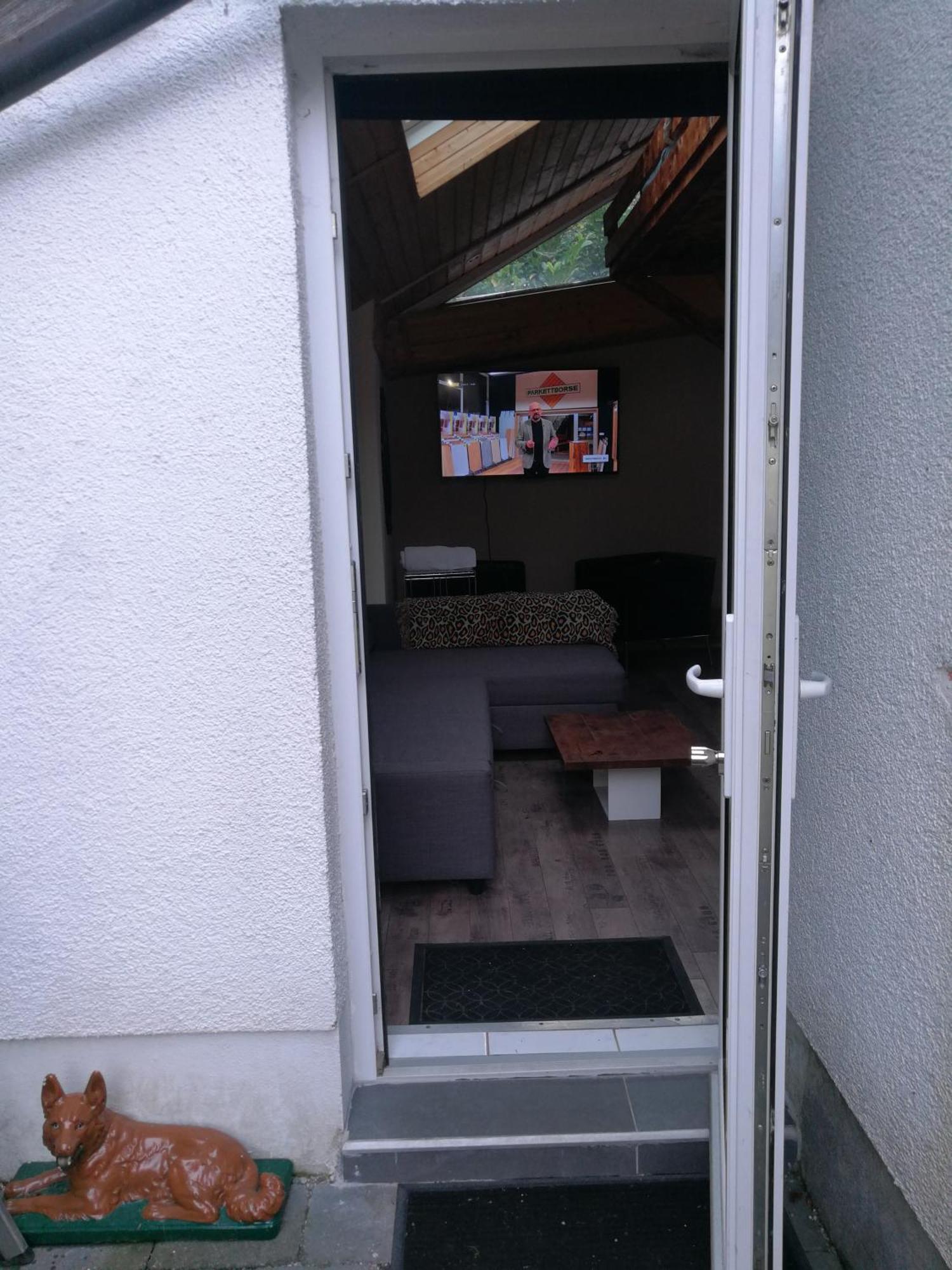 Homestay Wohlfuehloase - Zimmer, - Im Herzen Starnbergs Starnberg