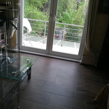 Wohlfuehloase - Zimmer, Appartment - Im Herzen Starnbergs Værelse billede