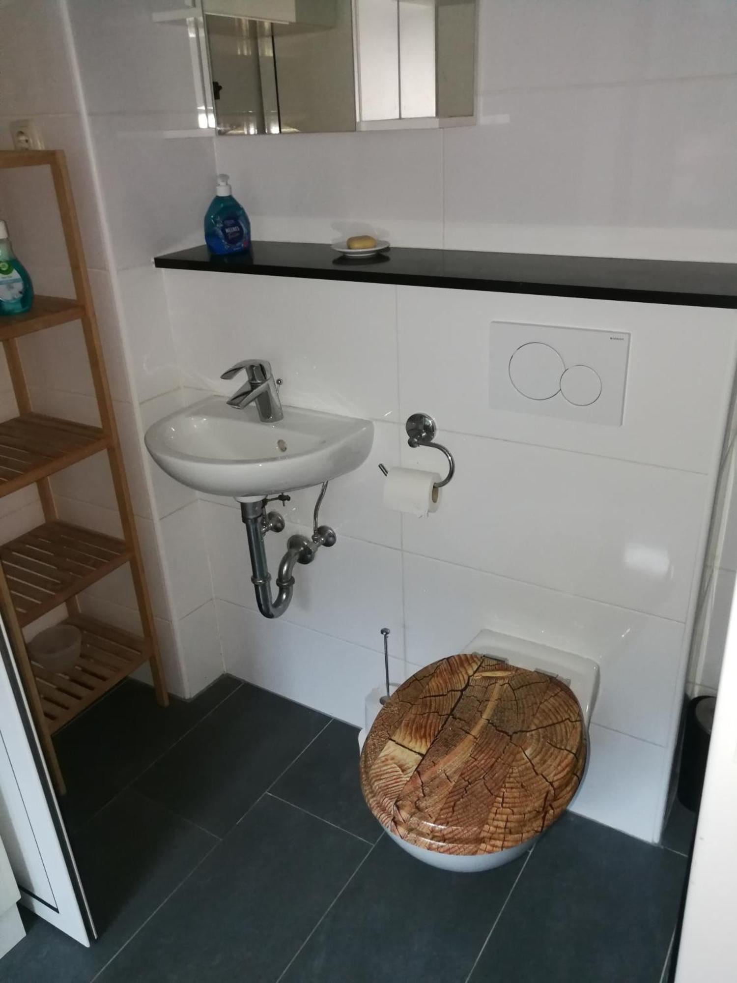 Wohlfuehloase - Zimmer, - Im Herzen Starnbergs Privat bolig